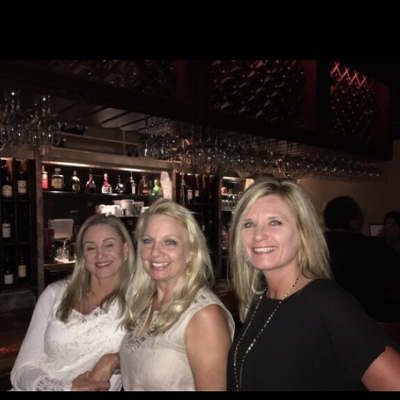 Meet your Posher, Shannon - Picture 3 of 3